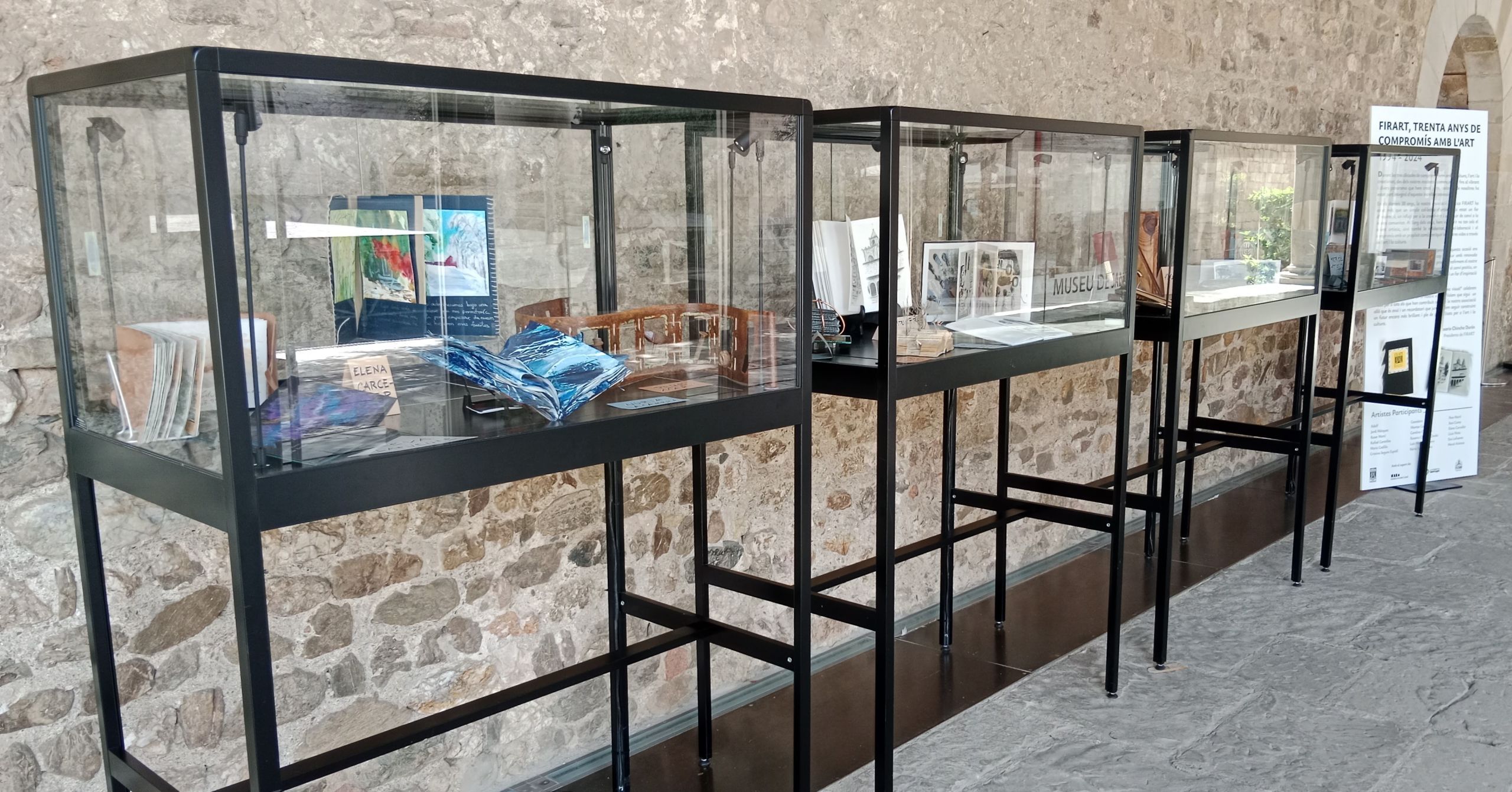exposició llibres